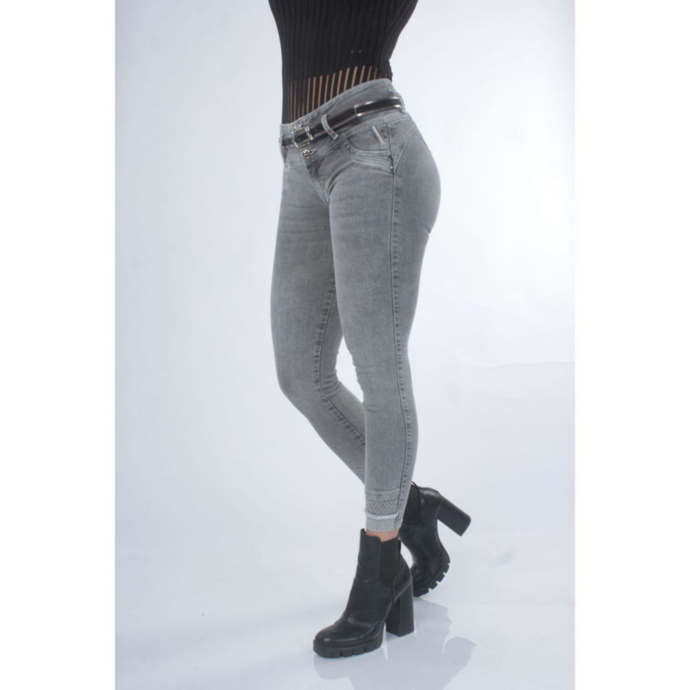 Zanel jean rasgado mediano ppara mujer