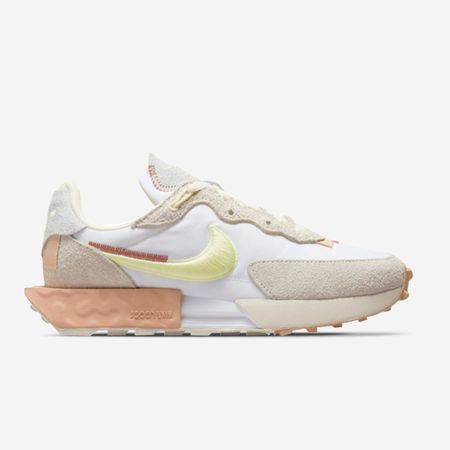 Zapatillas Nike Fontanka Waffle Barely Volt Sportswear Dama Blanco DV0769-100 Zapatillas Nike Fontanka Waffle Barely Volt Sportswear Dama DV0769-100 Blanco talla 6.5