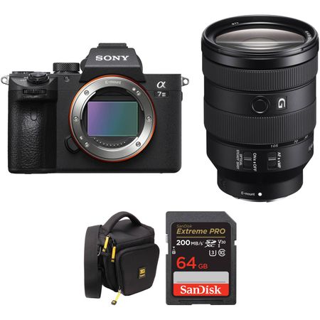 Cámara sin espejo Sony a7 III con lente de 24-105 mm y kit de accesorios Cámara Mirrorless Sony A7 III con Kit de Lentes y Accesorios 24-105 mm.