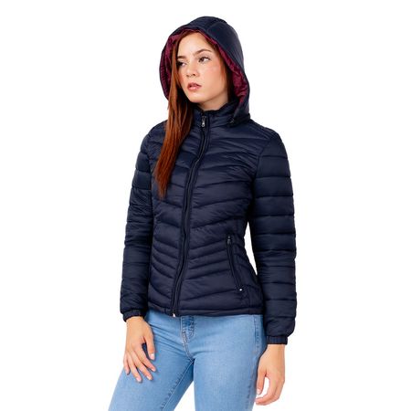 Casaca Clásica Impermeable de Mujer Color Marino con Capucha Desmontable Casaca Cl?sica Impermeable de Mujer Color Marino con Capucha Desmontable Talla S