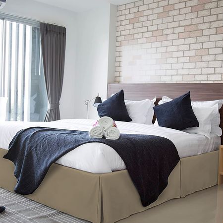 Faldon de Tarima Nube Hogar Drill con Pinzas 1 Plz Beige Oscuro 35cm