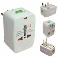 Adaptador Enchufe Universal Adaptor Viajero Turismo 110V 220V