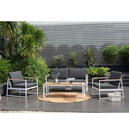 image-96b90eb72eba4fccba128e7b2cec1a74