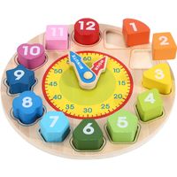 Reloj juguete de madera multicolor con números encajables.