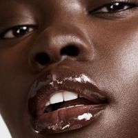 Gloss Bomb Heat Luminizador de Labios Fenty Beauty - Glass Slipper