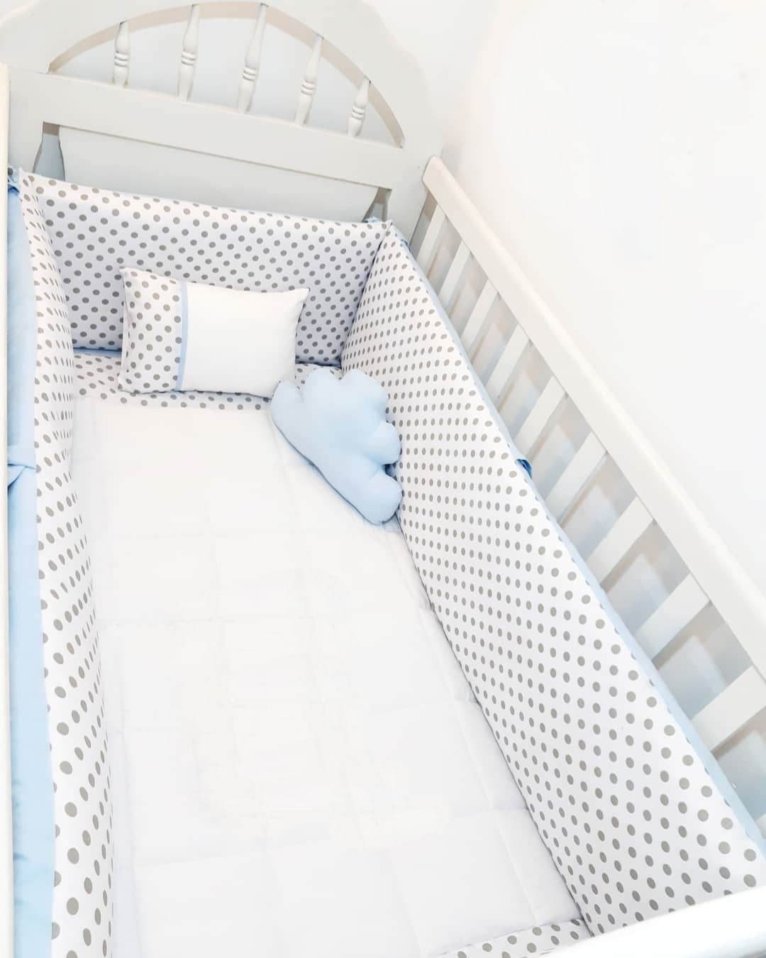 Protector Lateral Parachoques de Cuna BABYTU Diseño Bolitas Celeste