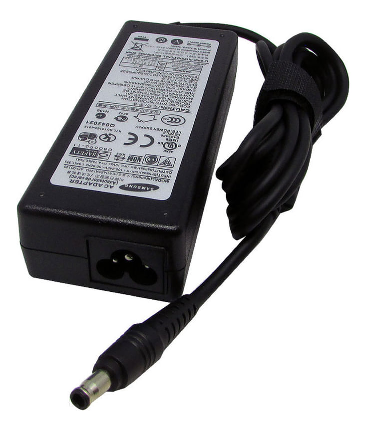 Cargador Genérico Compatible Para Laptop Samsung 19V 4,74A 90W 5,5X3,0 Punta Aguja