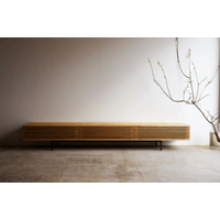 Mesa de TV Aparador Minimalista Roger color Duna TU MESITA 3 puertas