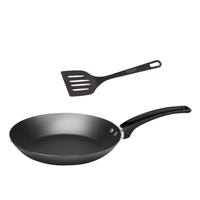 Sartén con Espátula 22 cm Color Negro Línea Magnific - Panelux