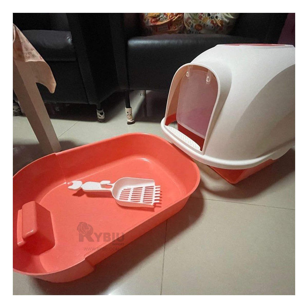 Arenero Resistente para Gatos de Color Rojo Y+Agendita