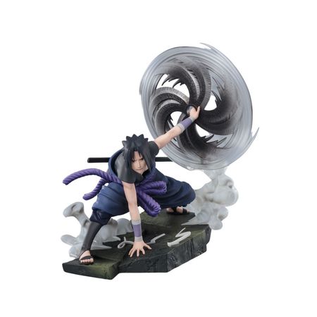 Figura de Acción Sasuke Uchiha Mangekyo Sharingan