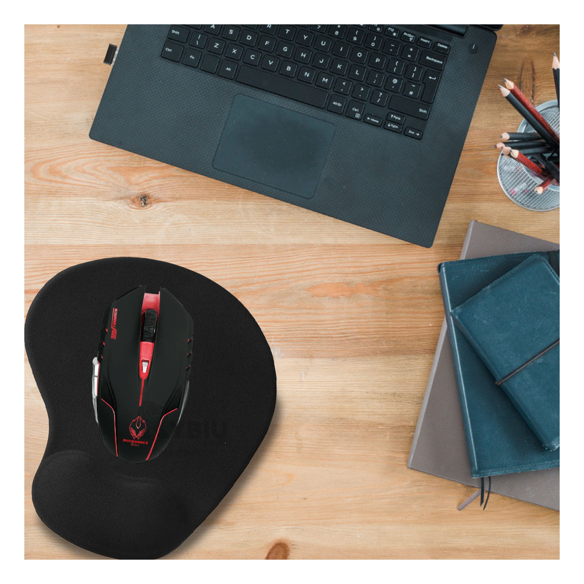 Señaldor Moderno de Computadora en Negro Y+Post-it adhesivos