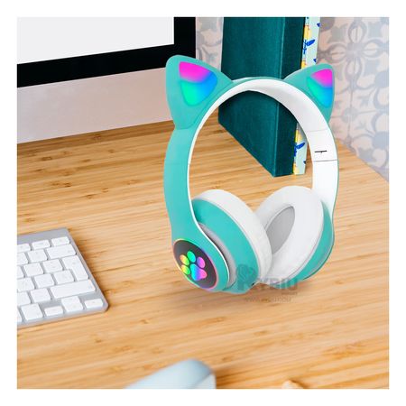 Audifonos con Tematica de Gato y con Luces en Tono Verde