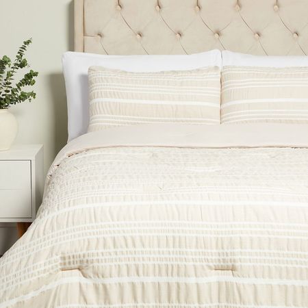 image-6f75a5fa37a6483a98235d436a3f66e8