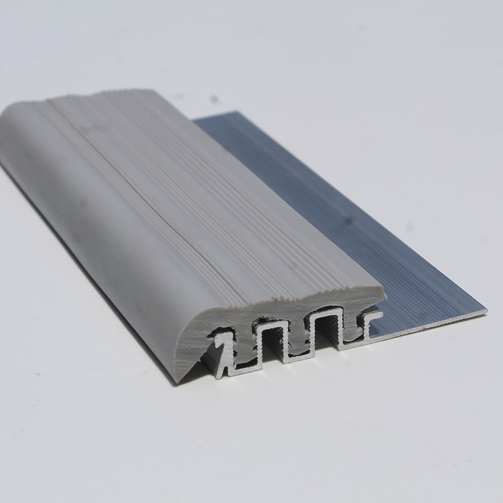 Rodopaso aluminio con antideslizante Gris x 2.40mt Euroborde