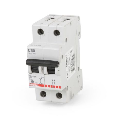 Interruptor Termomagnético Bticino 2x50A 20V10KA Blanco con Curva C