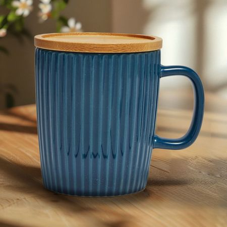 Taza con tapa de Bambú Casa de Aves Orange