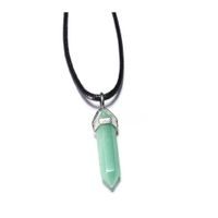 Pack de 2 collares hexagonales de cristal con dije de piedra jade