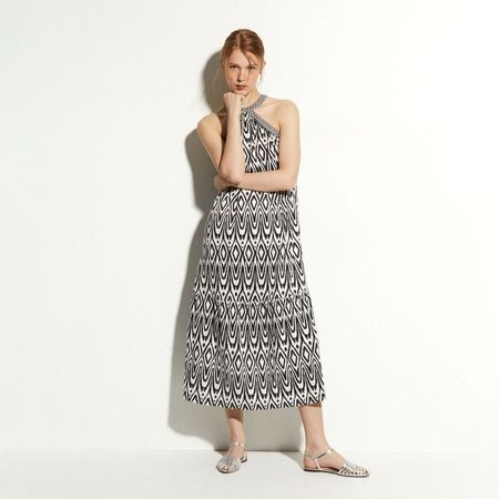 image-ab19bfc08dd548d59ed809f7a8383182