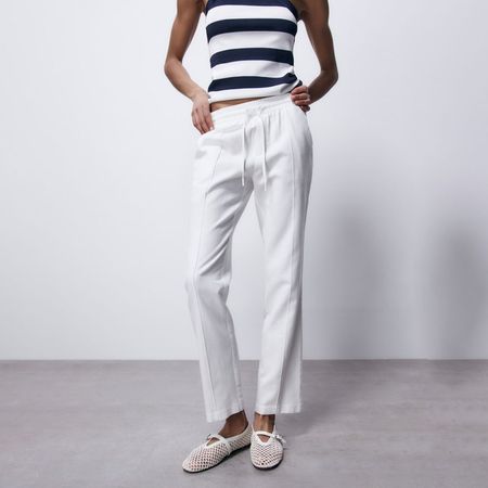 image-b400f458e3b44bd18b43a9533c2976fa