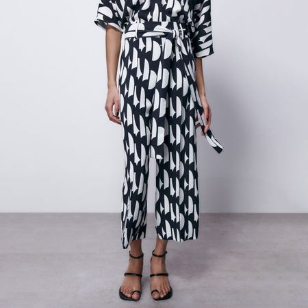 image-f8061dab1e314e6ba6a01efe43053240