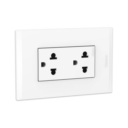 Tomacorriente Universal Bticino MODUS4 Blanco