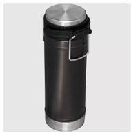 termo  marca STANLEY N 470 ml Negro