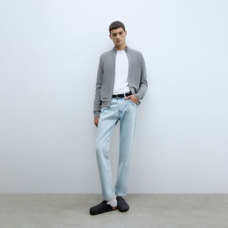 image-cf9d27914fc047c98a470ae95ab59713