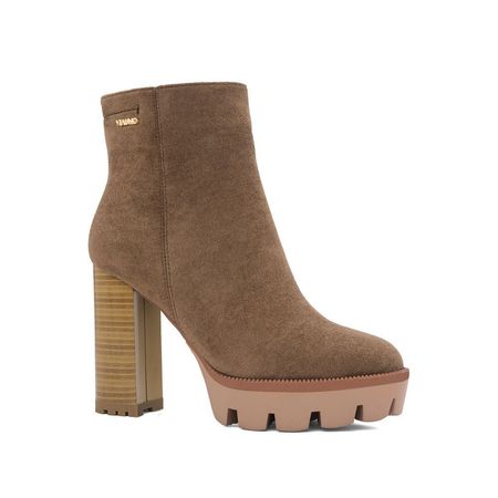 image-75cbacd48d5844cc8ce410b261190788