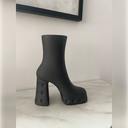 image-8e2102a5ea254b93a0bdede65e347368