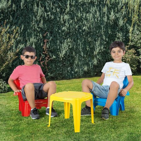 Mesa De Exterior Para Niños Dolu Con 2 Sillas