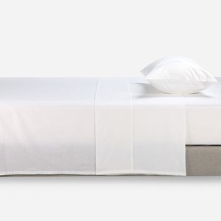 Sabana 200 Hilos Lisa Blanca 1.5 Plazas Sábana 200 Hilos Lisa Blanca 2 Plazas