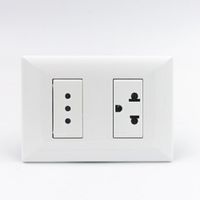 TOMACORRIENTE DOBLE 1  3 EN LINEA Y 1 UNIVERSAL SINTHESI S22 PLACA BLANCA Y DADO BLANCO