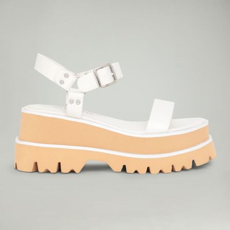 image-00ee545ba6e747a1b36068d117161cb5