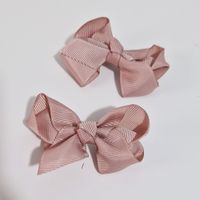Par de ganchos rosado oscuro para el cabello para niñas Aititi´s Kids