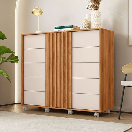 image-7fe8600d3fb04ec595ef6156669483bf