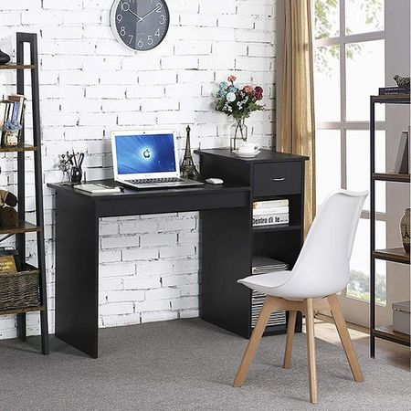 Escritorio Ricchi - Villa Hogar