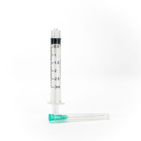 Jeringa Hipodérmica Estéril de 3 ML Aguja 21 G X 1 1/2
