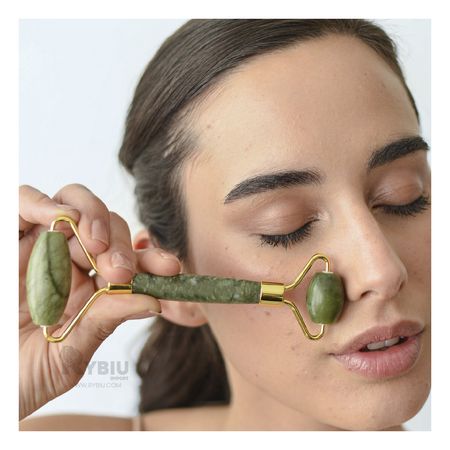 Masajeador Facial de Piedra Jade Color Verde