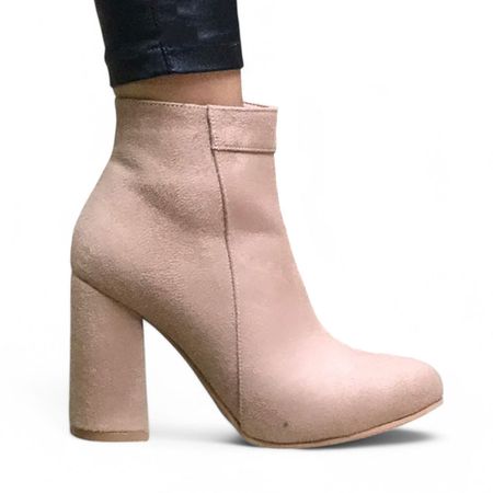 Bota Mujer Clasica Corta Taco 9 Gamuza 2086L-60 Color Beige Talla 38