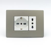 TOMACORRIENTE DOBLE 1 SCHUKO Y 1 3 EN LINEA BIPASO SINTHESI S33 PLACA ARENA Y DADOS BLANCOS