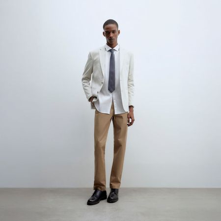 image-63339b68de9d4462a48add0c2066ede2