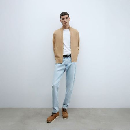 image-717ebf9bbf004b49acfc1f9d2313e8b9