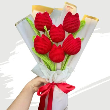 Ramo 06 Tulipanes Eternos Rojos Tejidos a Crochet Flores