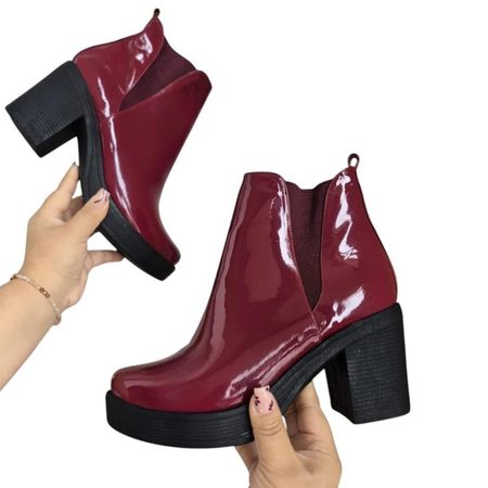 Botin Mujer Taco 7 Charol 1177 5C-60 Taco 7 Color Vino Talla 38