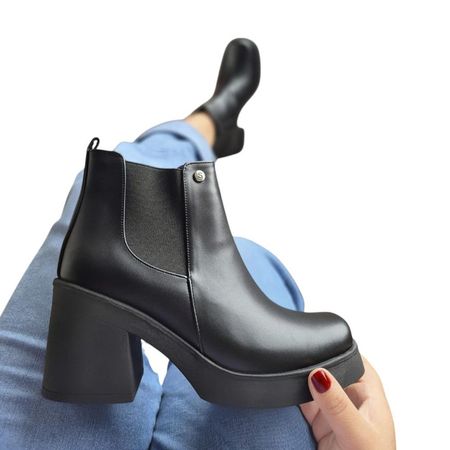 Botin Mujer Elasic Taco 7 1177 5C-60 Color Negro Talla 35