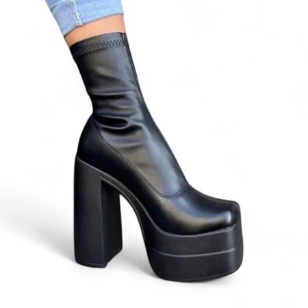 Botin Mujer Latex Strech Taco 13 1299 5C-95 Color Negro Talla 35