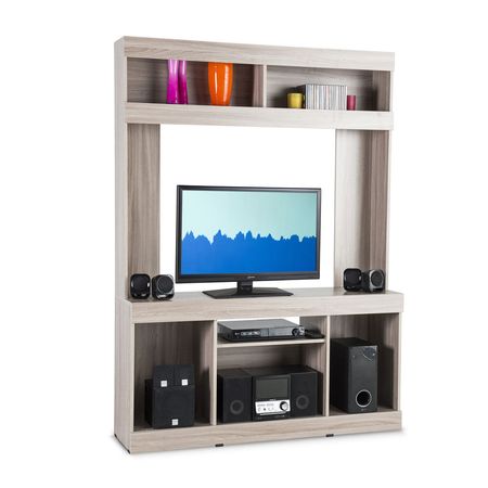 Centro de Entretenimiento Orlando Olivo 50