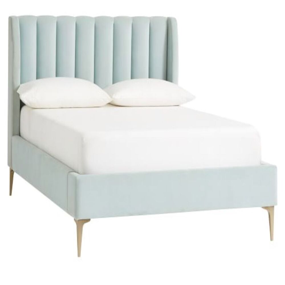 Cama dos plazas modelo lineal celeste