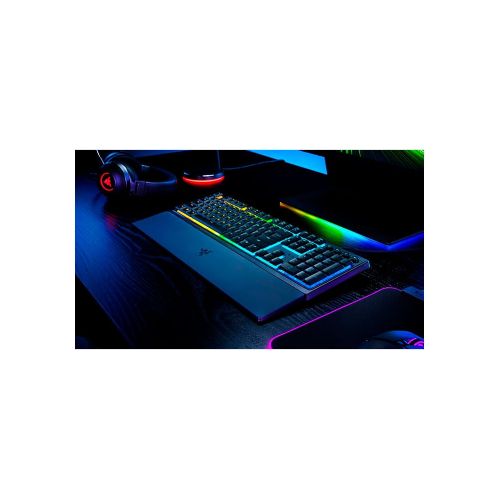 Teclado Razer Ornata V3 Low Profile con Chroma RGB, 10 zonas, color negro y tecnología mecha-membra